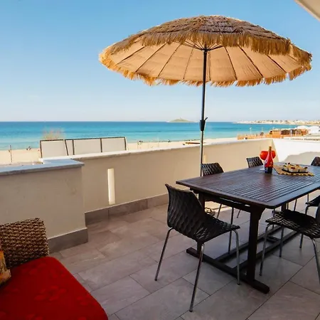 Dv Дом отдыха Изола-делле-Феммине