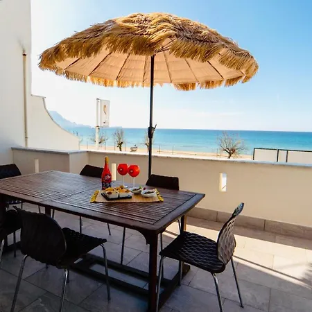 Dv * Изола-делле-Феммине